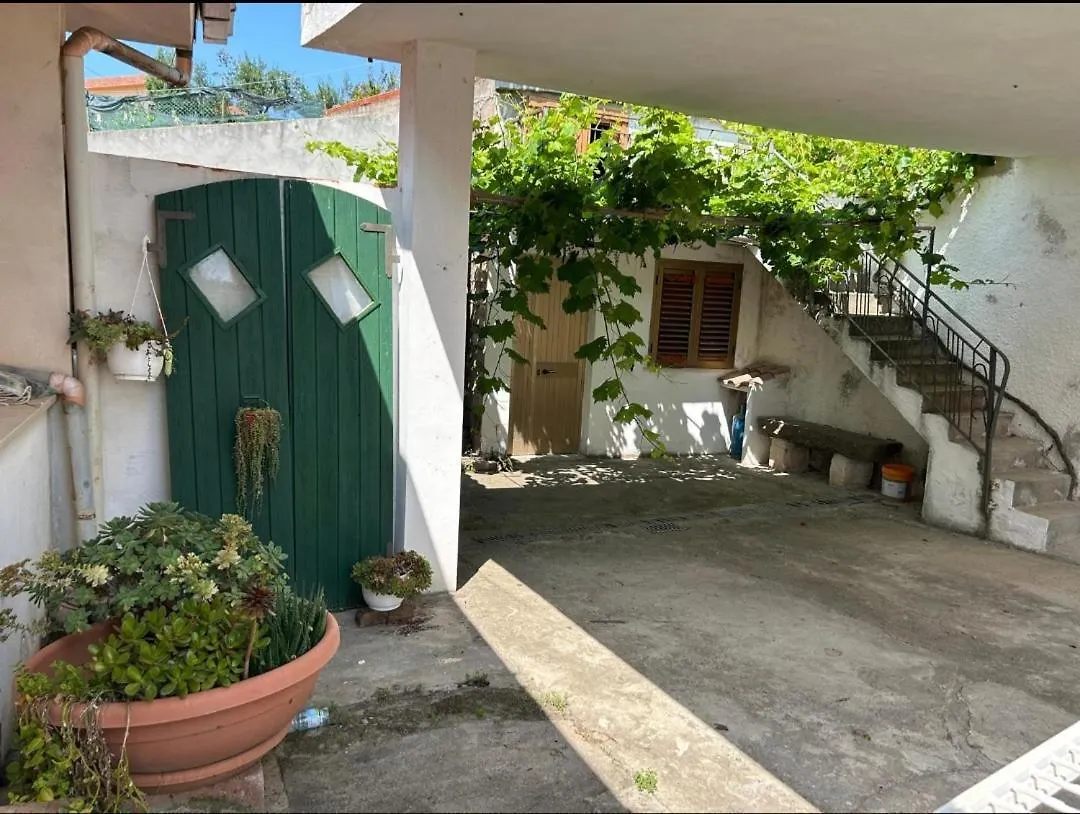 Porto Alabe Casa Levante 0*, Porto Alabe Italy
